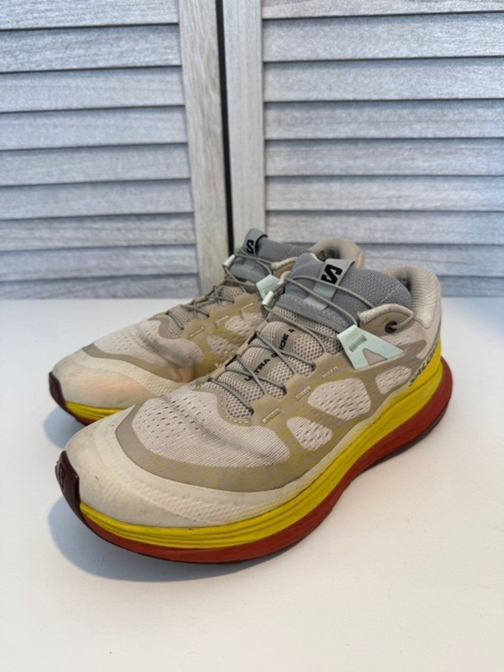 Salomon Ultra Glide 2 Women’s Sneakers Size 7.5